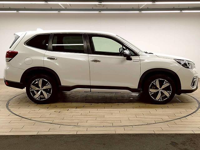 フォレスター Ａｄｖａｎｃｅ　禁煙車／バックカメラ／ブラインドスポット／ＥＴＣ／サイドカメラ／シートヒーター／レーダークルーズ／ステアリングヒーター／衝突軽減／パワーシート／サイドカメラ／シートメモリー（71枚目）