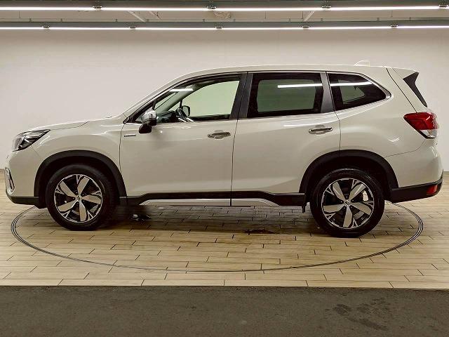フォレスター Ａｄｖａｎｃｅ　禁煙車／バックカメラ／ブラインドスポット／ＥＴＣ／サイドカメラ／シートヒーター／レーダークルーズ／ステアリングヒーター／衝突軽減／パワーシート／サイドカメラ／シートメモリー（72枚目）