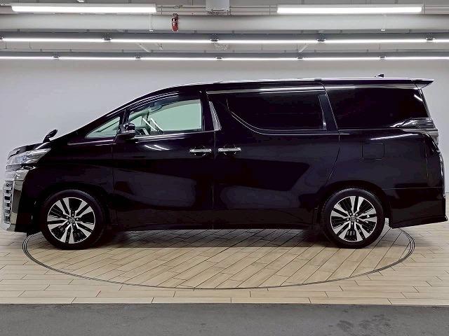 ヴェルファイア Ｚ　Ｇエディション　禁煙車／メーカーナビ／１２インチフリップダウン／レーダークルーズ／レザーシート／電動リアゲート／ＡＣ１００Ｖ／両側パワースライド／シートヒーター＆シートクーラー／トヨタセーフティセンス（71枚目）