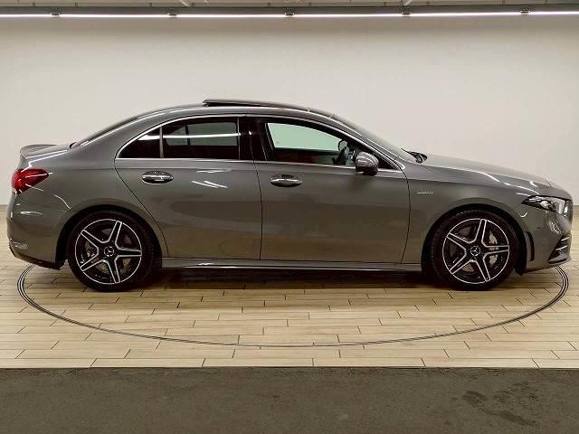 Ａクラスセダン Ａ　３５　４ＭＡＴＩＣ　パボラマ／レザーＥＸＰ／アドバンスドＰＫＧ／全周囲／置く充電／ブラインドスポット／シートヒーター／ヘッドアップディスプレイ／パワーシート／オートハイビーム／メルセデスミーコネクト（18枚目）