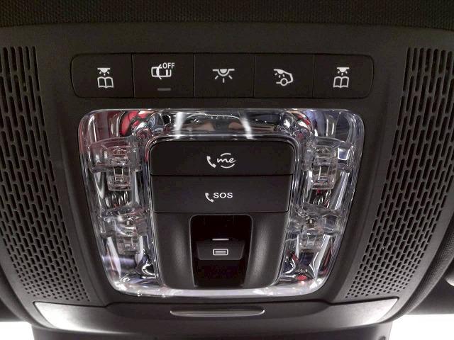 Ａクラスセダン Ａ　３５　４ＭＡＴＩＣ　パボラマ／レザーＥＸＰ／アドバンスドＰＫＧ／全周囲／置く充電／ブラインドスポット／シートヒーター／ヘッドアップディスプレイ／パワーシート／オートハイビーム／メルセデスミーコネクト（35枚目）
