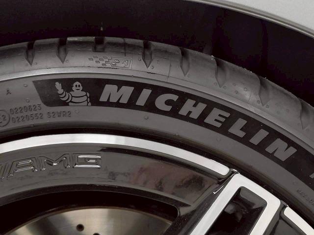 Ａクラスセダン Ａ　３５　４ＭＡＴＩＣ　パボラマ／レザーＥＸＰ／アドバンスドＰＫＧ／全周囲／置く充電／ブラインドスポット／シートヒーター／ヘッドアップディスプレイ／パワーシート／オートハイビーム／メルセデスミーコネクト（63枚目）