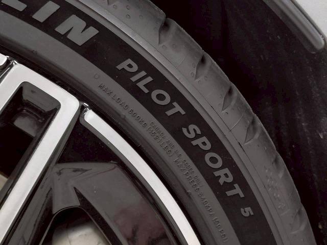 Ａクラスセダン Ａ　３５　４ＭＡＴＩＣ　パボラマ／レザーＥＸＰ／アドバンスドＰＫＧ／全周囲／置く充電／ブラインドスポット／シートヒーター／ヘッドアップディスプレイ／パワーシート／オートハイビーム／メルセデスミーコネクト（64枚目）