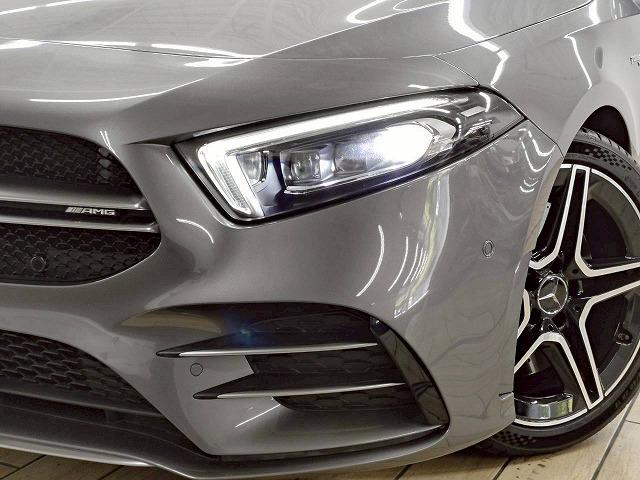 Ａクラスセダン Ａ　３５　４ＭＡＴＩＣ　パボラマ／レザーＥＸＰ／アドバンスドＰＫＧ／全周囲／置く充電／ブラインドスポット／シートヒーター／ヘッドアップディスプレイ／パワーシート／オートハイビーム／メルセデスミーコネクト（66枚目）