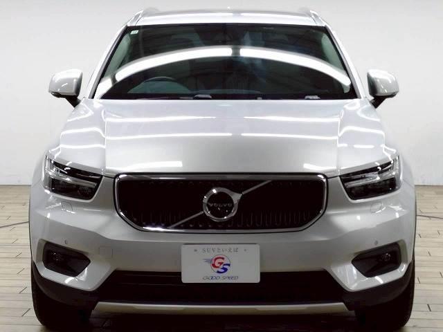 ＸＣ４０ Ｔ４　モメンタム　１オナ／全周囲／レーダークルーズ／ＥＴＣ／ＡＰＰカープレイ／ブラインドスポット／パワーシート／フルセグ／白レザー／シートメモリー／ブレーキホールド／シートヒーター／ステアリングスイッチ（17枚目）