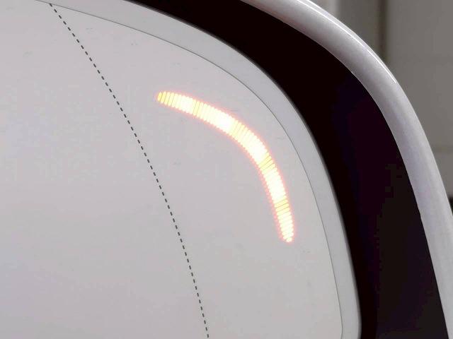 ＸＣ４０ Ｔ４　モメンタム　１オナ／全周囲／レーダークルーズ／ＥＴＣ／ＡＰＰカープレイ／ブラインドスポット／パワーシート／フルセグ／白レザー／シートメモリー／ブレーキホールド／シートヒーター／ステアリングスイッチ（35枚目）