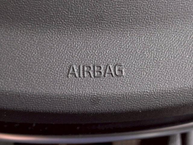 ＸＣ４０ Ｔ４　モメンタム　１オナ／全周囲／レーダークルーズ／ＥＴＣ／ＡＰＰカープレイ／ブラインドスポット／パワーシート／フルセグ／白レザー／シートメモリー／ブレーキホールド／シートヒーター／ステアリングスイッチ（47枚目）