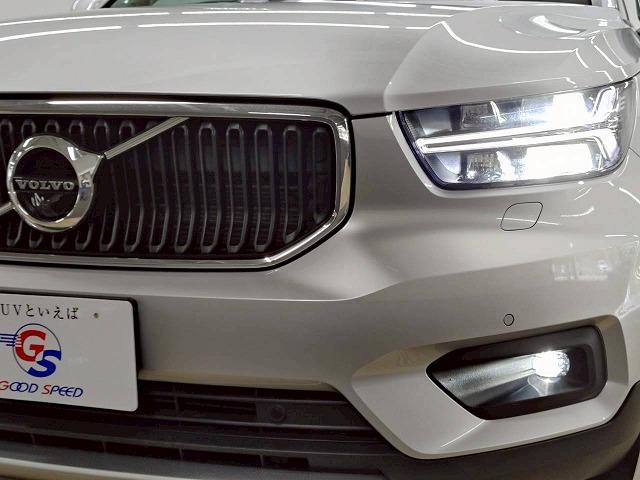 ＸＣ４０ Ｔ４　モメンタム　１オナ／全周囲／レーダークルーズ／ＥＴＣ／ＡＰＰカープレイ／ブラインドスポット／パワーシート／フルセグ／白レザー／シートメモリー／ブレーキホールド／シートヒーター／ステアリングスイッチ（65枚目）
