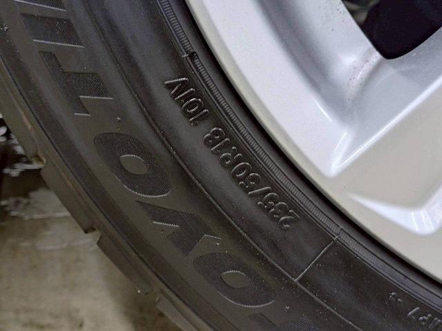ヴェルファイア Ｚ“Ａ　エディション”　禁煙車／サンルーフ／フリップダウン／ＥＴＣ／両側パワースライド／レーダークルーズ／Ｗエアコン／衝突軽減／レーンキープ／オートハイビーム／Ｗエアコン／デジタルミラー／オートライト（22枚目）