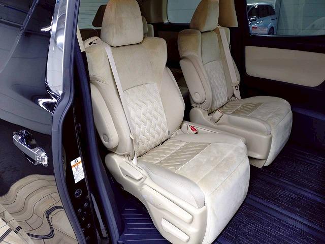 アルファードハイブリッド Ｘ　禁煙車／アルパイン／バックカメラ／レーダークルーズ／両側パワースライド／１オーナー／フリップダウン／オートハイビーム／レーダークルーズ／Ｗエアコン／ＡＣ１００Ｖ／ＣＤ・ＤＶＤ再生（50枚目）