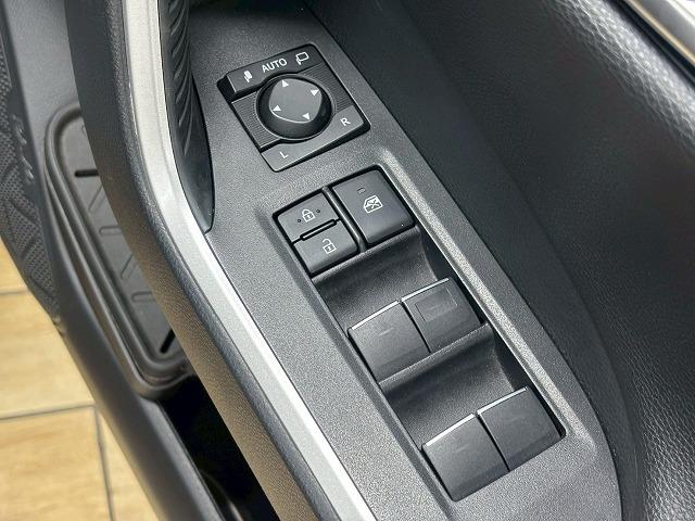 TOYOTA RAV4 PHV BLACK TONE
