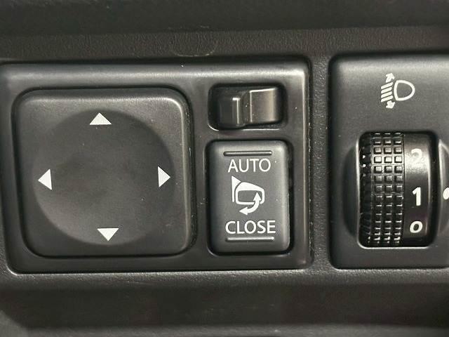 ジューク ◆１５ＲＳ　ＴｙｐｅＶ　禁煙車／バックカメラ／純正ナビ／ＥＴＣ／ＣＤ点ＤＶＤ再生／スマートキー／電動格納ミラー／横滑り制御装置／マニュアルエアコン／マニュアルライト／肘置き／ブルートゥース（6枚目）
