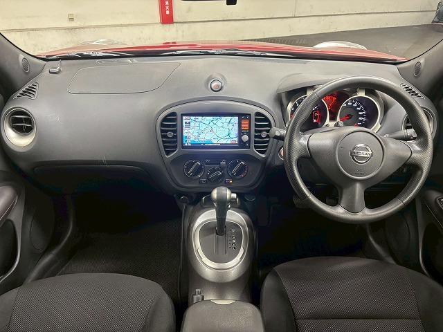 ジューク ◆１５ＲＳ　ＴｙｐｅＶ　禁煙車／バックカメラ／純正ナビ／ＥＴＣ／ＣＤ点ＤＶＤ再生／スマートキー／電動格納ミラー／横滑り制御装置／マニュアルエアコン／マニュアルライト／肘置き／ブルートゥース（45枚目）