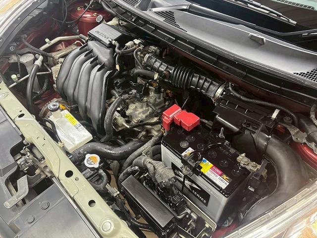 ジューク ◆１５ＲＳ　ＴｙｐｅＶ　禁煙車／バックカメラ／純正ナビ／ＥＴＣ／ＣＤ点ＤＶＤ再生／スマートキー／電動格納ミラー／横滑り制御装置／マニュアルエアコン／マニュアルライト／肘置き／ブルートゥース（60枚目）