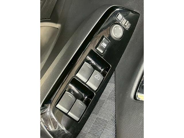 デイズ ◆ハイウェイスターＸ　禁煙車／全周囲／純正ナビ／クリアソナ／シートヒーター／ＥＴＣ／スマートキー／ステアリングスイッチ／ＣＤ・ＤＶＤ再生／横滑り制御装置／アイドリングスイッチ／オートエアコン／オートライト（28枚目）