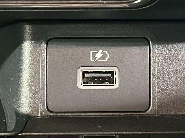デイズ ◆ハイウェイスターＸ　禁煙車／全周囲／純正ナビ／クリアソナ／シートヒーター／ＥＴＣ／スマートキー／ステアリングスイッチ／ＣＤ・ＤＶＤ再生／横滑り制御装置／アイドリングスイッチ／オートエアコン／オートライト（39枚目）