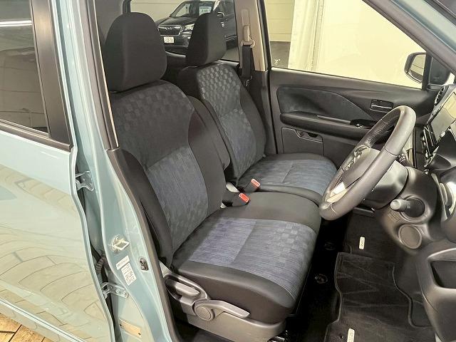 デイズ ◆ハイウェイスターＸ　禁煙車／全周囲／純正ナビ／クリアソナ／シートヒーター／ＥＴＣ／スマートキー／ステアリングスイッチ／ＣＤ・ＤＶＤ再生／横滑り制御装置／アイドリングスイッチ／オートエアコン／オートライト（49枚目）