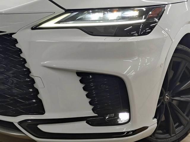 ＲＸ ＲＸ５００ｈ　“Ｆ　ＳＰＯＲＴ　Ｐｅｒｆｏｒｍａｎｃｅ”　１オナ／パノラマ／デジタルミラー／オレンジキャリーパー／シートヒーター／ＡＰＰカープレイ／レクサスチームメイト／ワイヤレス充電／ステアリングヒーター／シートクーラー（11枚目）