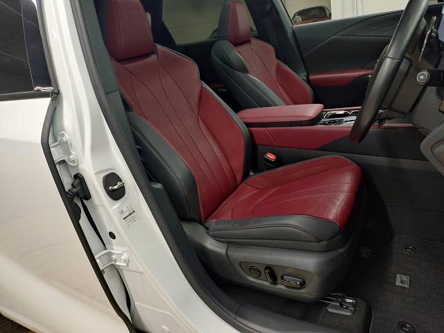 ＲＸ ＲＸ５００ｈ　“Ｆ　ＳＰＯＲＴ　Ｐｅｒｆｏｒｍａｎｃｅ”　１オナ／パノラマ／デジタルミラー／オレンジキャリーパー／シートヒーター／ＡＰＰカープレイ／レクサスチームメイト／ワイヤレス充電／ステアリングヒーター／シートクーラー（59枚目）