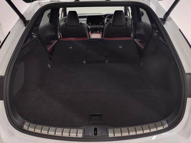 ＲＸ ＲＸ５００ｈ　“Ｆ　ＳＰＯＲＴ　Ｐｅｒｆｏｒｍａｎｃｅ”　１オナ／パノラマ／デジタルミラー／オレンジキャリーパー／シートヒーター／ＡＰＰカープレイ／レクサスチームメイト／ワイヤレス充電／ステアリングヒーター／シートクーラー（60枚目）