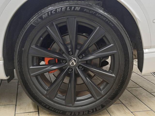 ＲＸ ＲＸ５００ｈ　“Ｆ　ＳＰＯＲＴ　Ｐｅｒｆｏｒｍａｎｃｅ”　１オナ／パノラマ／デジタルミラー／オレンジキャリーパー／シートヒーター／ＡＰＰカープレイ／レクサスチームメイト／ワイヤレス充電／ステアリングヒーター／シートクーラー（66枚目）