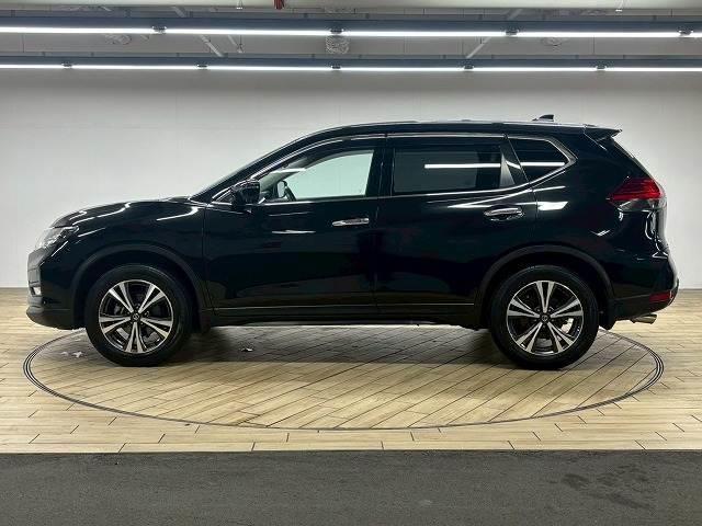 NISSAN X-TRAIL 20XI