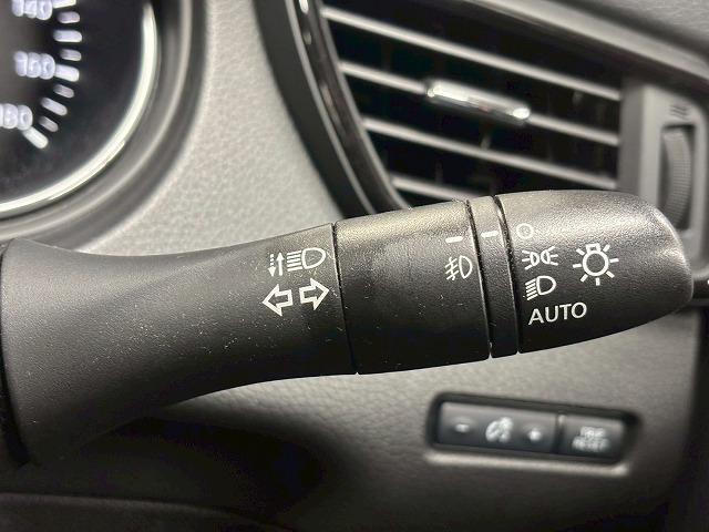 NISSAN X-TRAIL 20XI