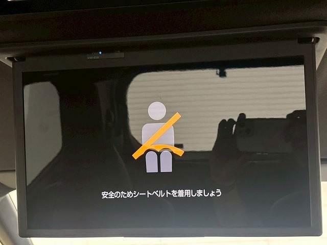 ヴォクシー S-Z 禁煙車/両側パワースライド/フリップダウン/レーダークルーズ/AC100V/ETC/シートヒーター/オートハイビーム/バックカメラ/HDMI/Wエアコン/CD・DVD再生/(7枚目)