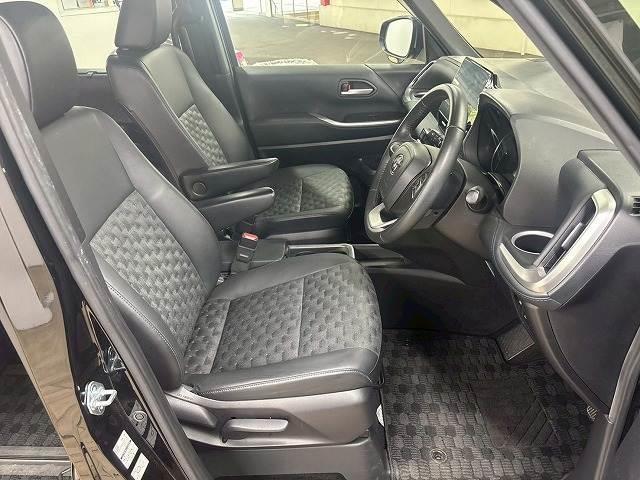 ヴォクシー S-Z 禁煙車/両側パワースライド/フリップダウン/レーダークルーズ/AC100V/ETC/シートヒーター/オートハイビーム/バックカメラ/HDMI/Wエアコン/CD・DVD再生/(10枚目)