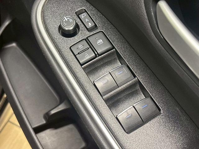 ヴォクシー S-Z 禁煙車/両側パワースライド/フリップダウン/レーダークルーズ/AC100V/ETC/シートヒーター/オートハイビーム/バックカメラ/HDMI/Wエアコン/CD・DVD再生/(33枚目)