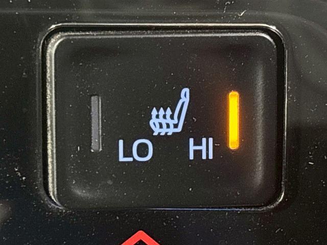 ヴォクシー S-Z 禁煙車/両側パワースライド/フリップダウン/レーダークルーズ/AC100V/ETC/シートヒーター/オートハイビーム/バックカメラ/HDMI/Wエアコン/CD・DVD再生/(35枚目)