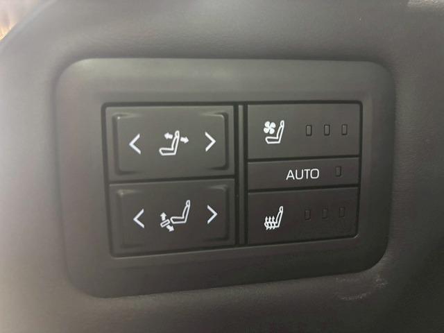 TOYOTA VELLFIRE HYBRID Z PREMIER