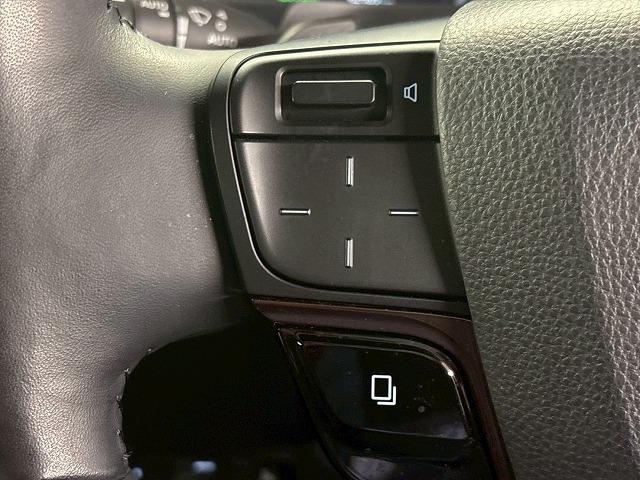 TOYOTA VELLFIRE HYBRID Z PREMIER