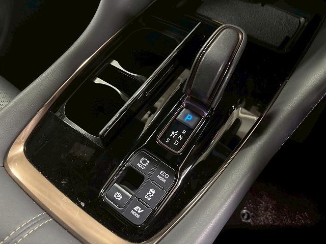 TOYOTA VELLFIRE HYBRID Z PREMIER