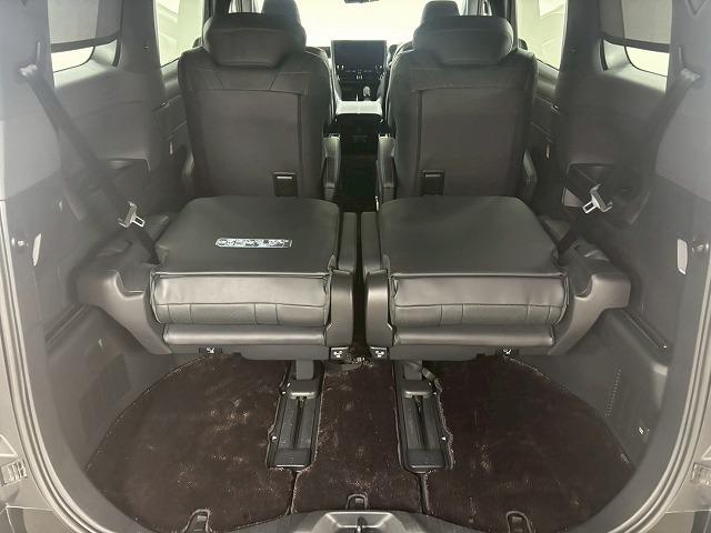 TOYOTA VELLFIRE HYBRID Z PREMIER