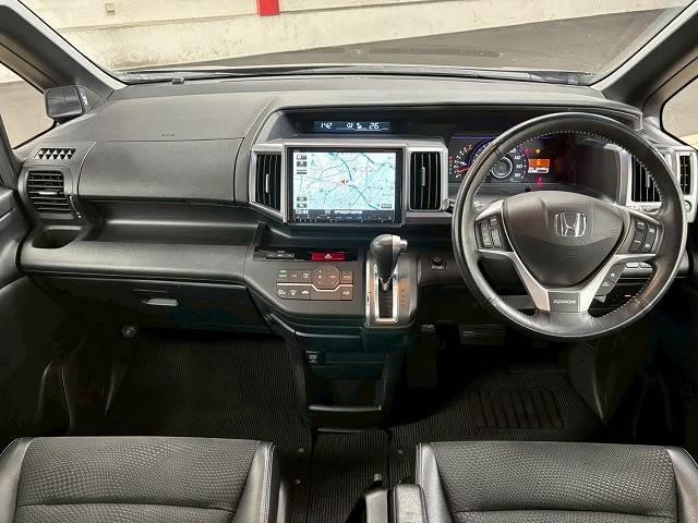 ステップワゴンスパーダ Z クールスピリット 禁煙車/両側パワースライド/バックカメラ/クルーズコントロール/パドルシフト/ETC/ステアリングスイッチ/CD・DVD再生/オートライト/オートエアコン(2枚目)