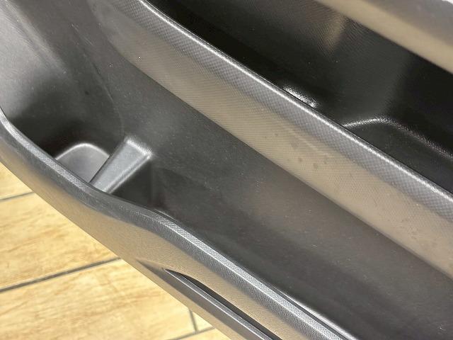 ステップワゴンスパーダ Z クールスピリット 禁煙車/両側パワースライド/バックカメラ/クルーズコントロール/パドルシフト/ETC/ステアリングスイッチ/CD・DVD再生/オートライト/オートエアコン(35枚目)