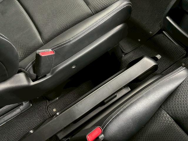 ステップワゴンスパーダ Z クールスピリット 禁煙車/両側パワースライド/バックカメラ/クルーズコントロール/パドルシフト/ETC/ステアリングスイッチ/CD・DVD再生/オートライト/オートエアコン(39枚目)