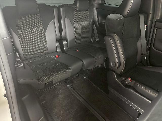 TOYOTA ALPHARD 2.5S TYPE GOLD