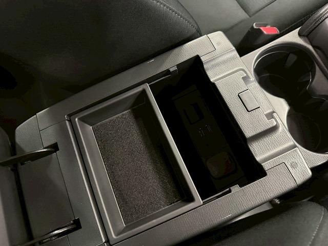 CX-5 XD プロアクティブ 禁煙車/全周囲/ブラインドスポット/ETC/電動リアゲート/レーダークルーズ/シートヒーター/ヘッドアップディスプレイ/アップルカープレイ/ステアリングヒーター/シートメモリー(30枚目)