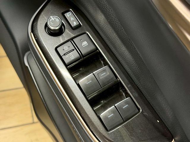 クラウンスポーツ SPORT Z (HEV) 1オナ/全周囲/モデリスタ/デジタルミラー/メーカーナビ/トヨタチームメイト/シートクーラー/ワイヤレス充電/アップルカープレイ/ブラインドスポット/電動リアゲート/AC100V(27枚目)