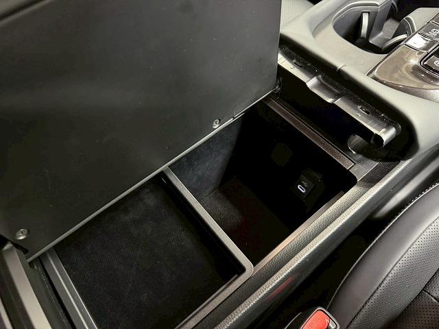 クラウンスポーツ SPORT Z (HEV) 1オナ/全周囲/モデリスタ/デジタルミラー/メーカーナビ/トヨタチームメイト/シートクーラー/ワイヤレス充電/アップルカープレイ/ブラインドスポット/電動リアゲート/AC100V(44枚目)