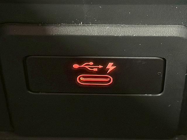 2シリーズ 218d M Sport Edition Joy+ 禁煙車/アップルカープレイ/ワイヤレス充電/バーチャルコックピット/レーダークルーズ/バックカメラ/インテリジェントセーフティ/ブレーキホールド/ブラインドスポット(42枚目)