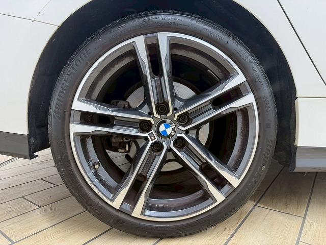 2シリーズ 218d M Sport Edition Joy+ 禁煙車/アップルカープレイ/ワイヤレス充電/バーチャルコックピット/レーダークルーズ/バックカメラ/インテリジェントセーフティ/ブレーキホールド/ブラインドスポット(63枚目)