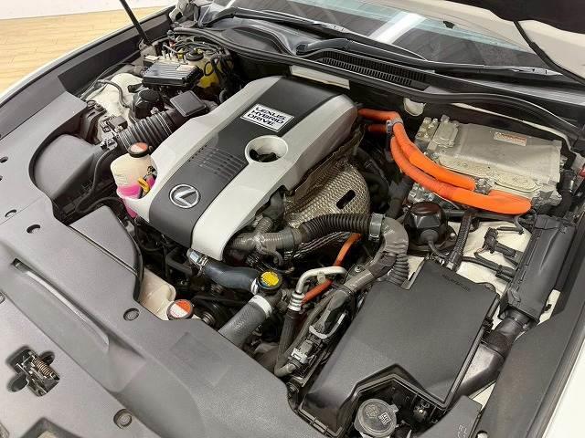 RC RC300h F SPORT 禁煙車/バックカメラ/クルーズコントロール/ステアリングヒーター/シートクーラー/ETC/シートヒーター/バックカメラ/シートメモリー/クリアランスソナー/パドルシフト/ステアリングスイッチ(15枚目)