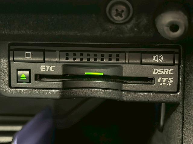 RC RC300h F SPORT 禁煙車/バックカメラ/クルーズコントロール/ステアリングヒーター/シートクーラー/ETC/シートヒーター/バックカメラ/シートメモリー/クリアランスソナー/パドルシフト/ステアリングスイッチ(27枚目)