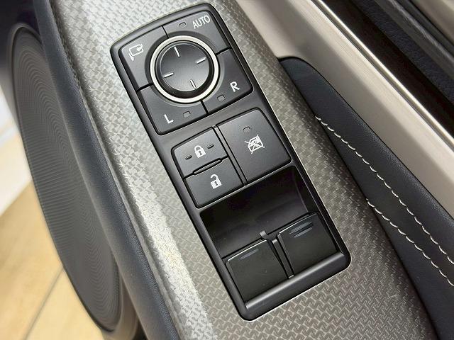 RC RC300h F SPORT 禁煙車/バックカメラ/クルーズコントロール/ステアリングヒーター/シートクーラー/ETC/シートヒーター/バックカメラ/シートメモリー/クリアランスソナー/パドルシフト/ステアリングスイッチ(28枚目)