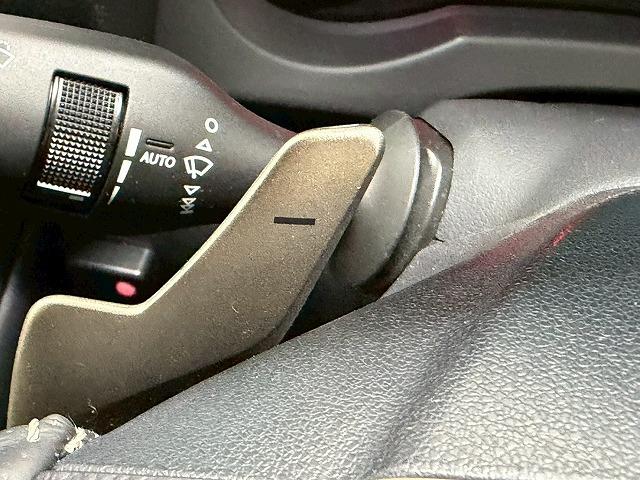 RC RC300h F SPORT 禁煙車/バックカメラ/クルーズコントロール/ステアリングヒーター/シートクーラー/ETC/シートヒーター/バックカメラ/シートメモリー/クリアランスソナー/パドルシフト/ステアリングスイッチ(41枚目)