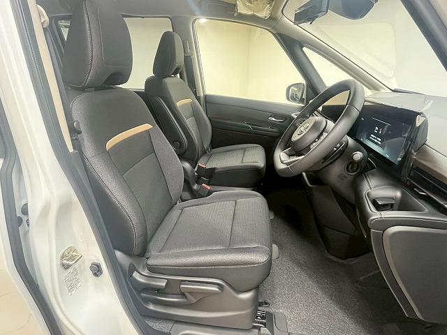 NISSAN SERENA HIGHWAY STAR V