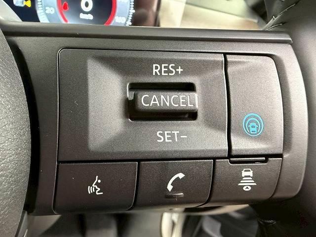 セレナ ハイウェイスターV 未使用/両側パワースライド/デジタルミラー/プロパイロット/シートヒーター/全周囲/アップルカープレイ/ステアリングヒーター/パドルシフト/ブラインドスポット/レーダークルーズ(6枚目)